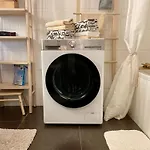 Nina *