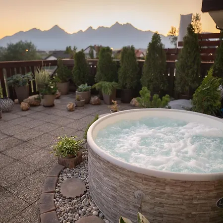 Nina Апартаменты Велька-Ломница