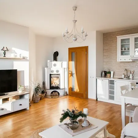 Nina Apartment